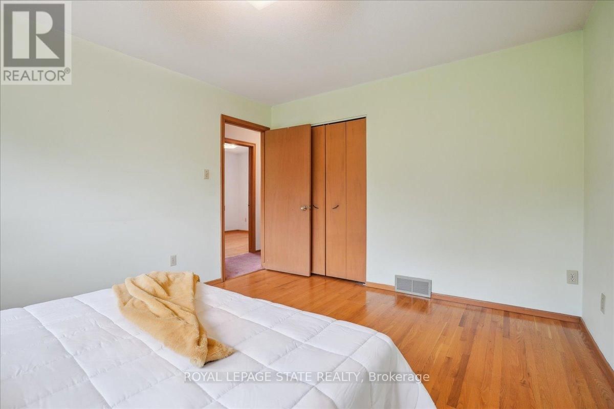 122 GLEN CASTLE DRIVE Image 22