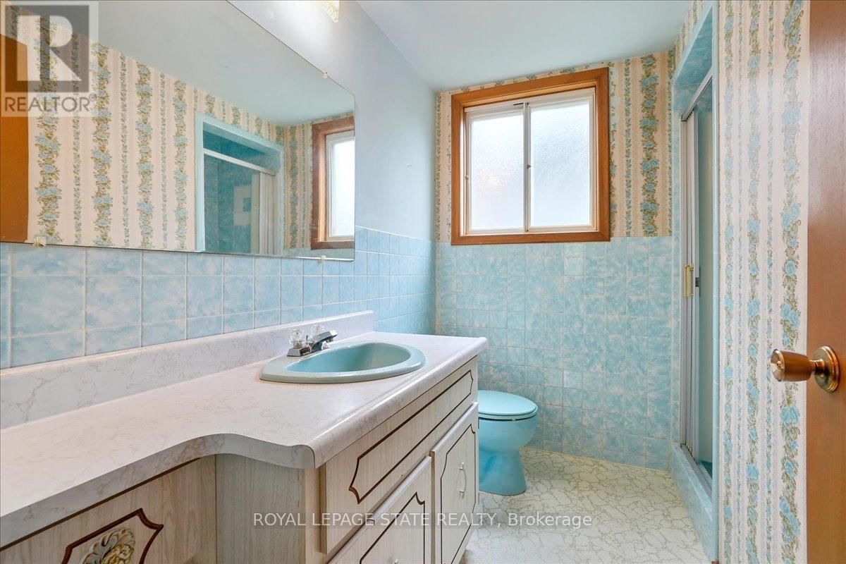 122 GLEN CASTLE DRIVE Image 30