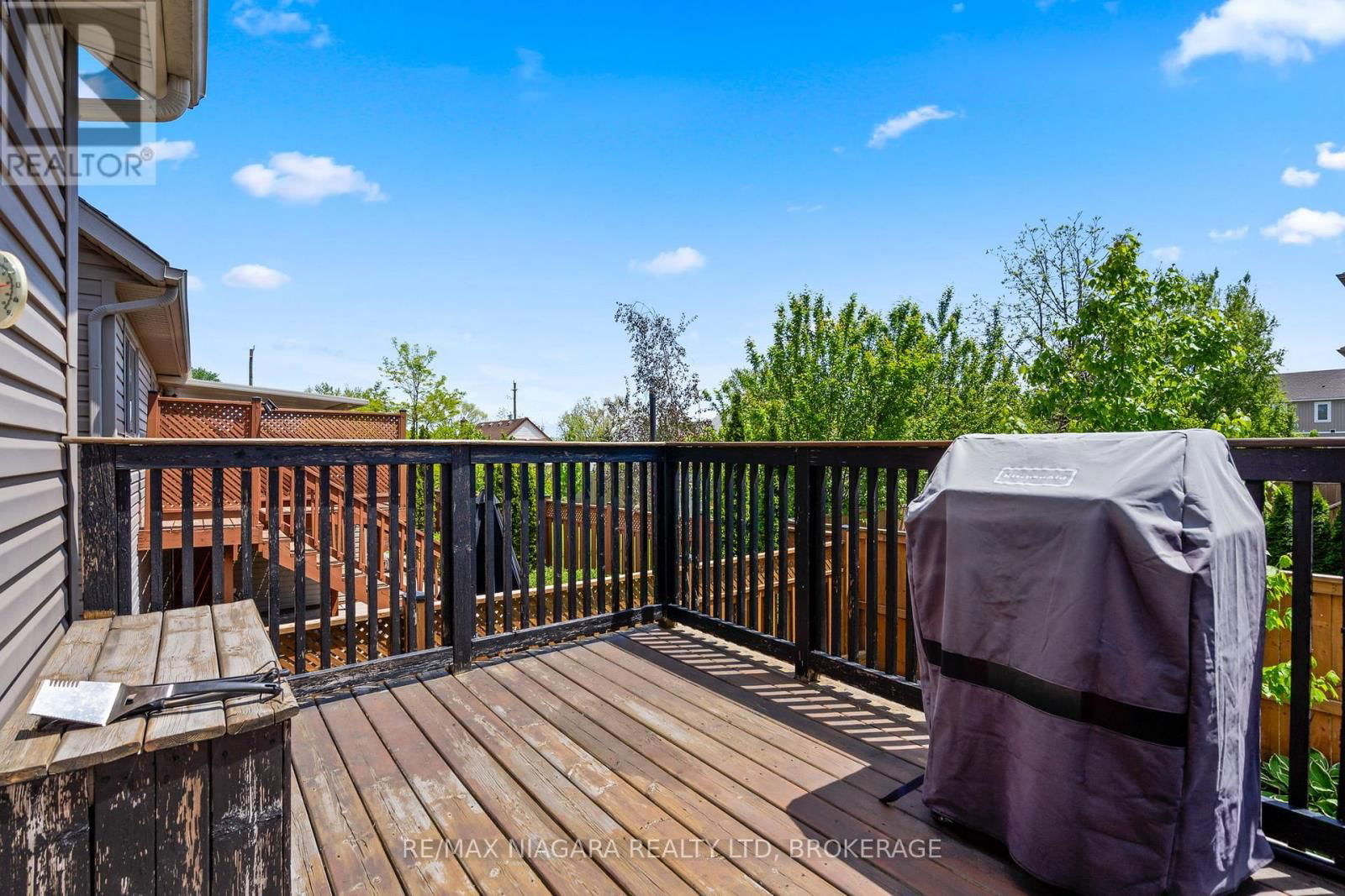 8 CORBIN STREET Image 24