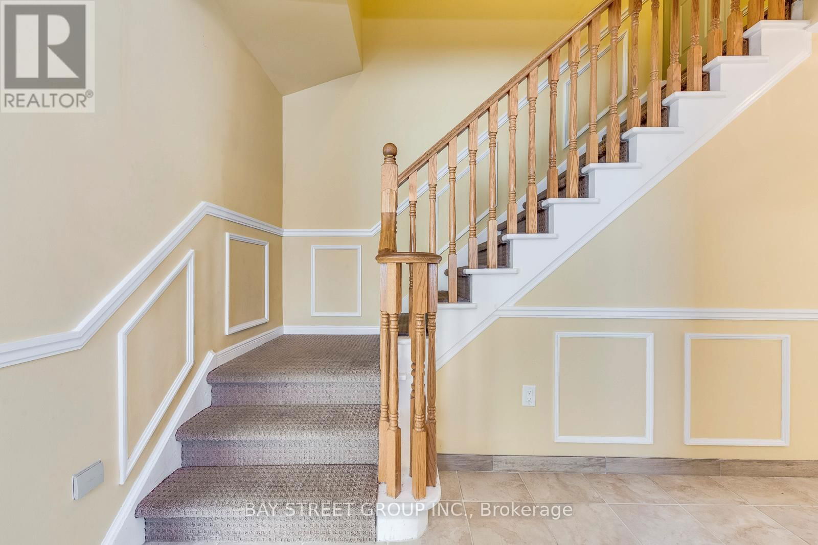 55 MILANO COURT Image 17