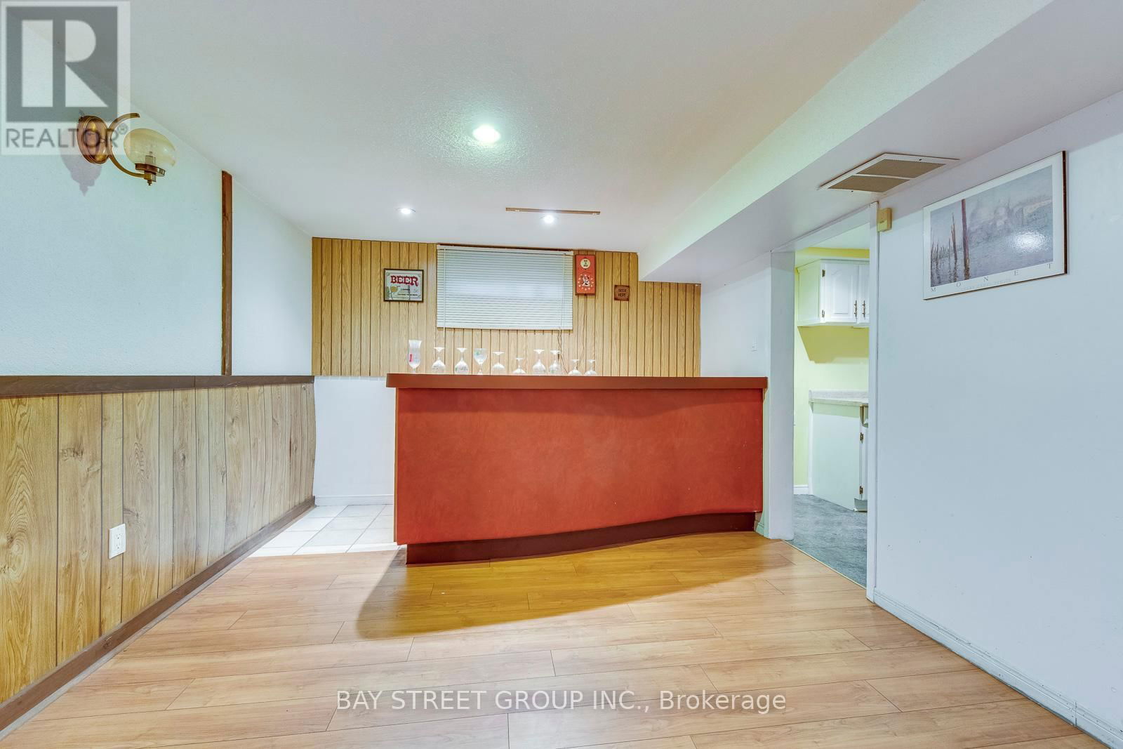 55 MILANO COURT Image 26