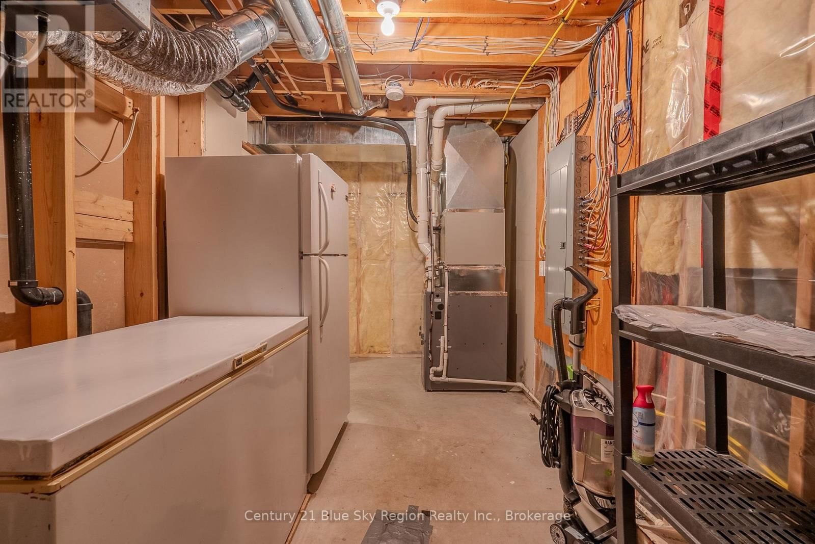 220 HUMMEL LINE Image 34