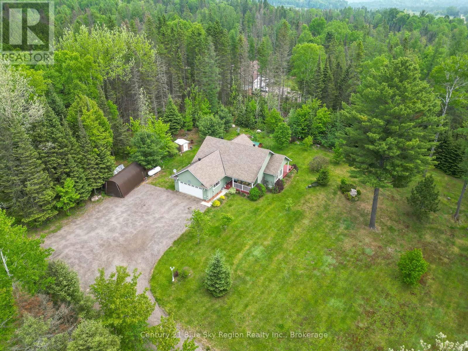 220 HUMMEL LINE Image 44