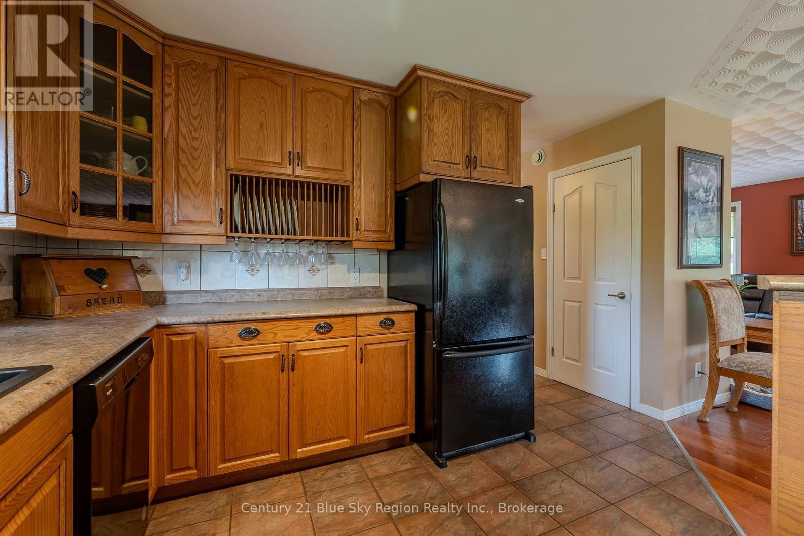 220 HUMMEL LINE Image 9