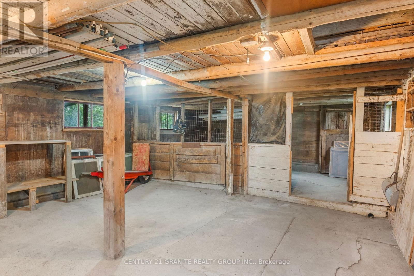 58 PAUDASH LAKE ROAD Image 37