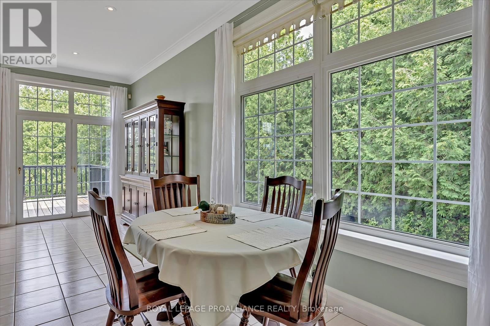 137 SUMCOT DRIVE Image 10
