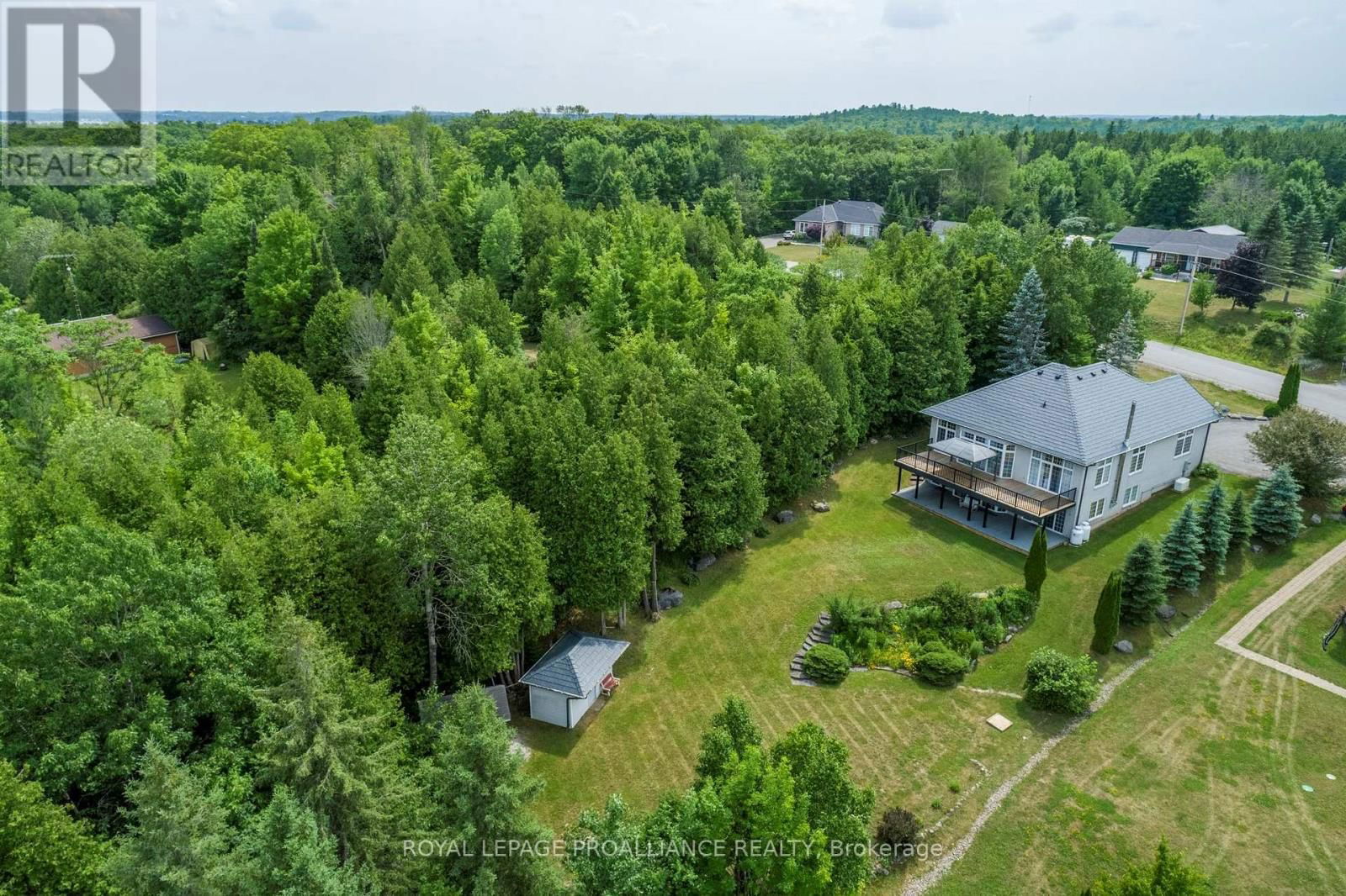137 SUMCOT DRIVE Image 16