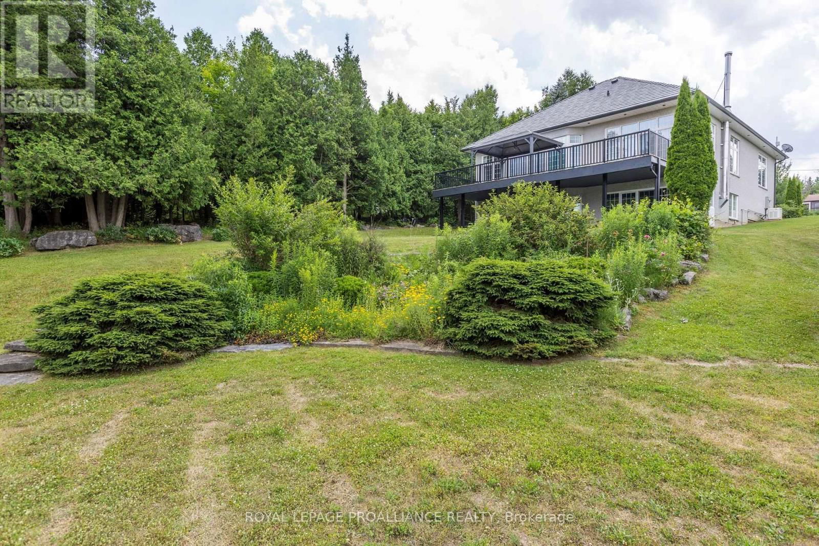 137 SUMCOT DRIVE Image 18
