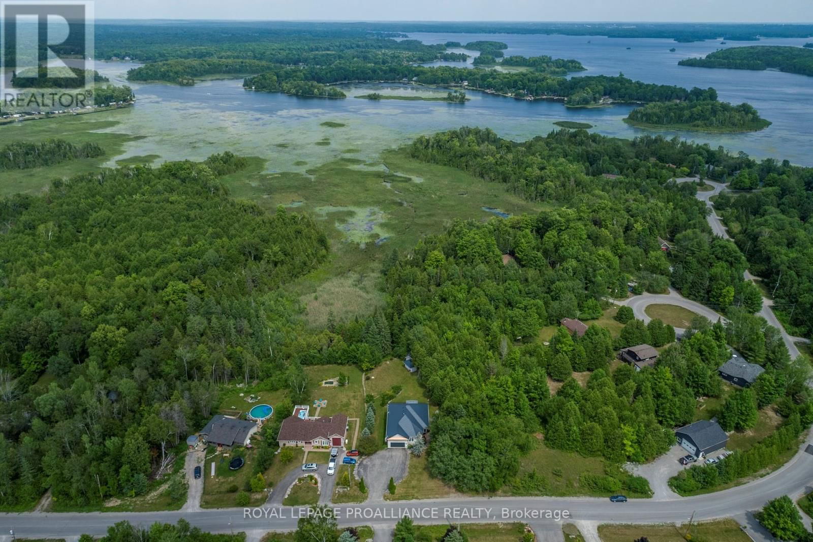 137 SUMCOT DRIVE Image 3