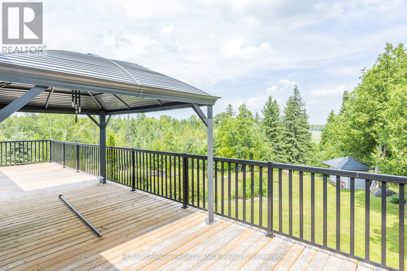 137 SUMCOT DRIVE Image 31