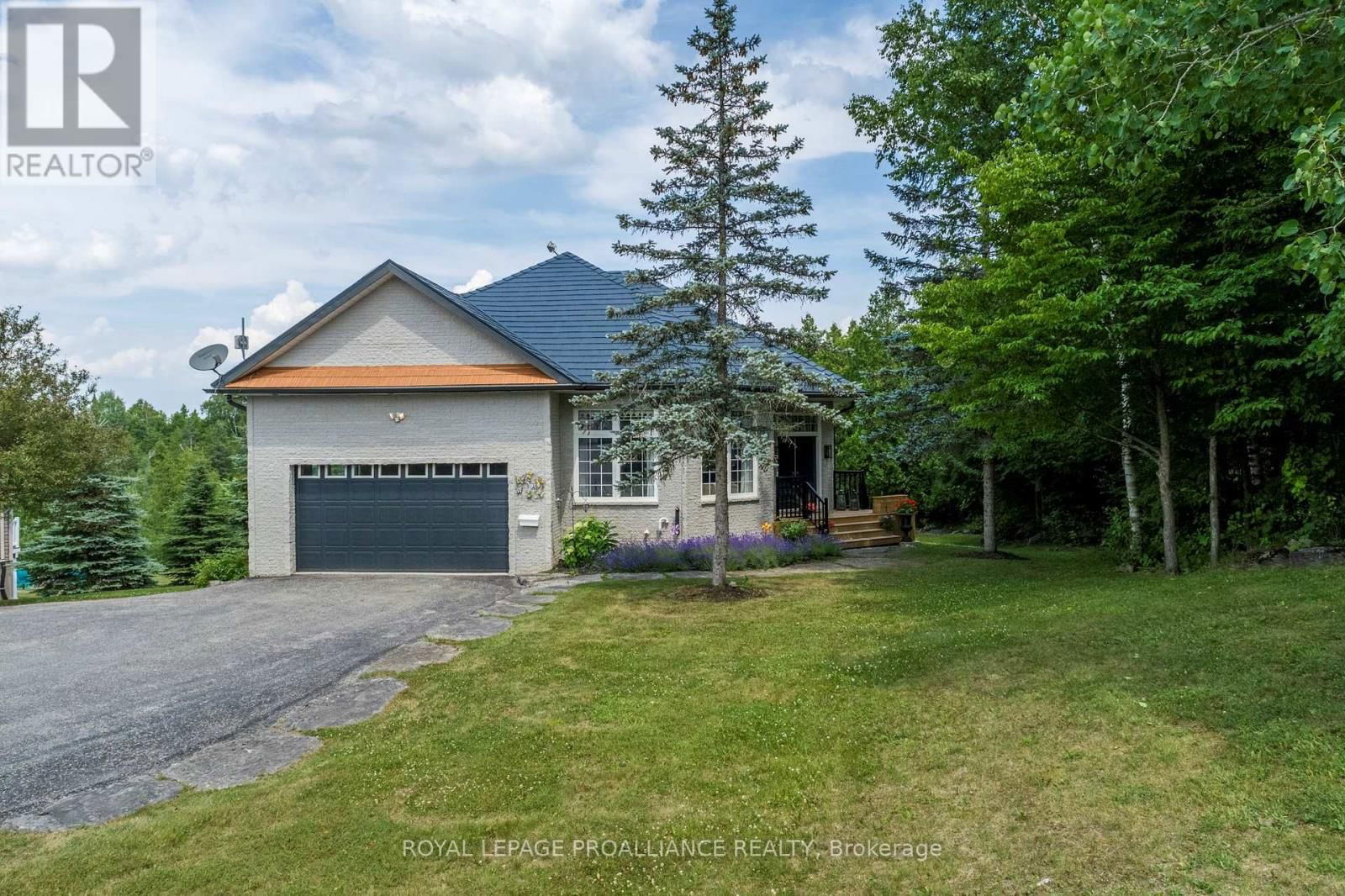 137 SUMCOT DRIVE Image 33