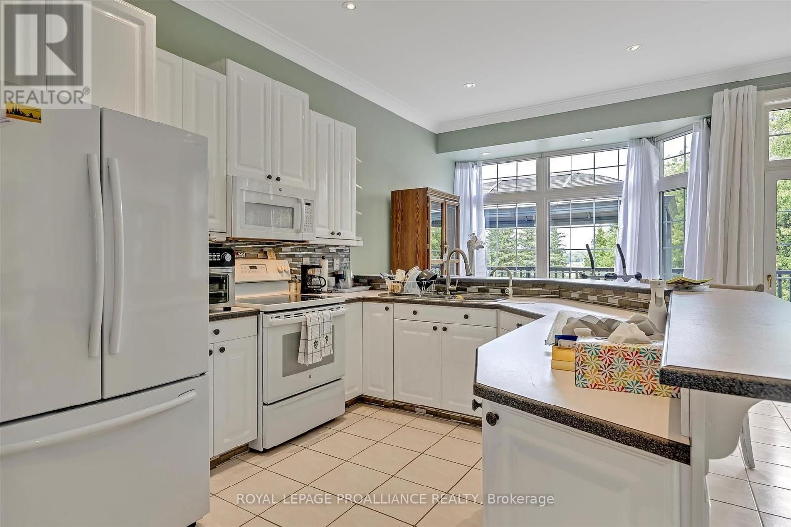 137 SUMCOT DRIVE Image 8