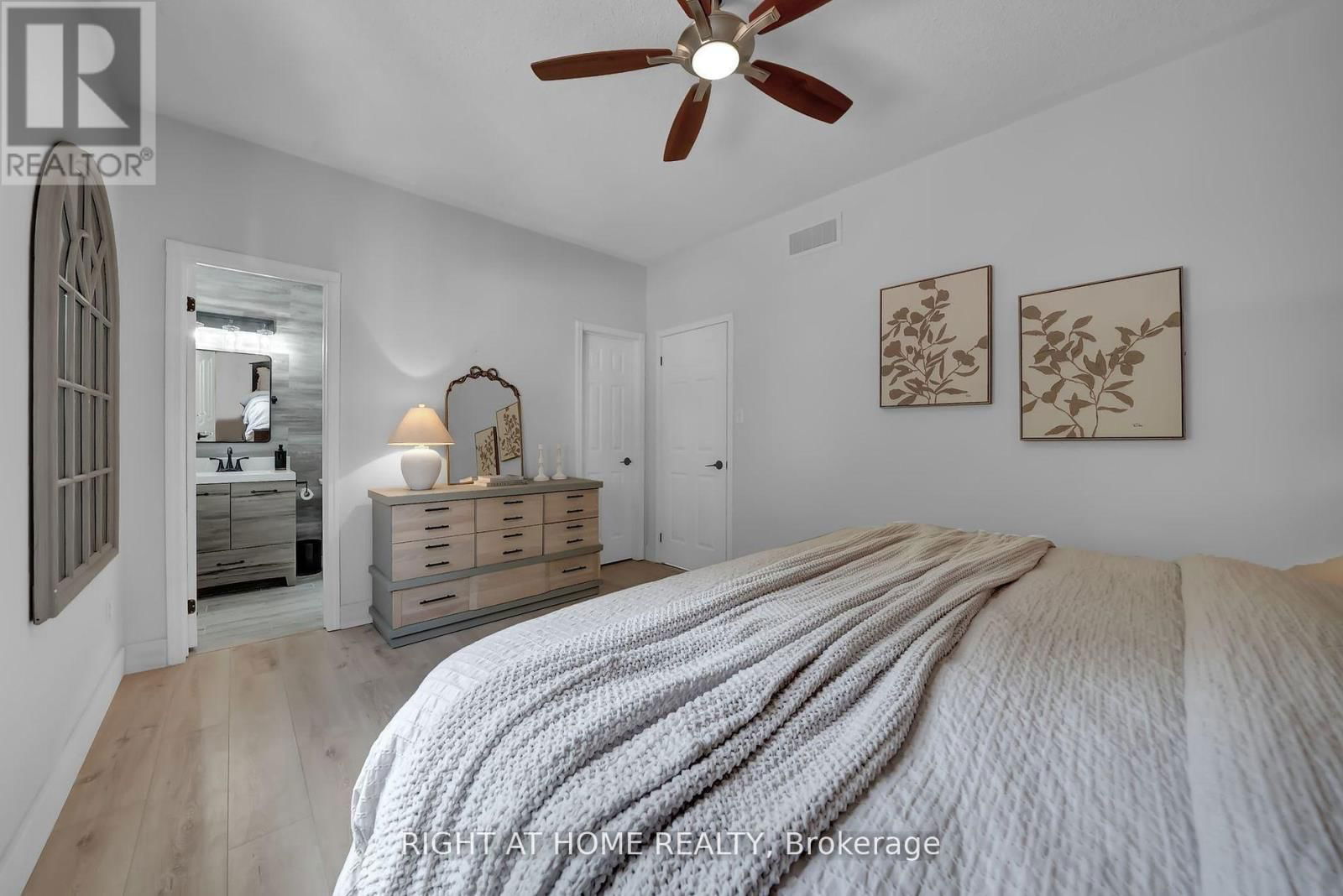 47 MEADOWLAND DRIVE Image 18
