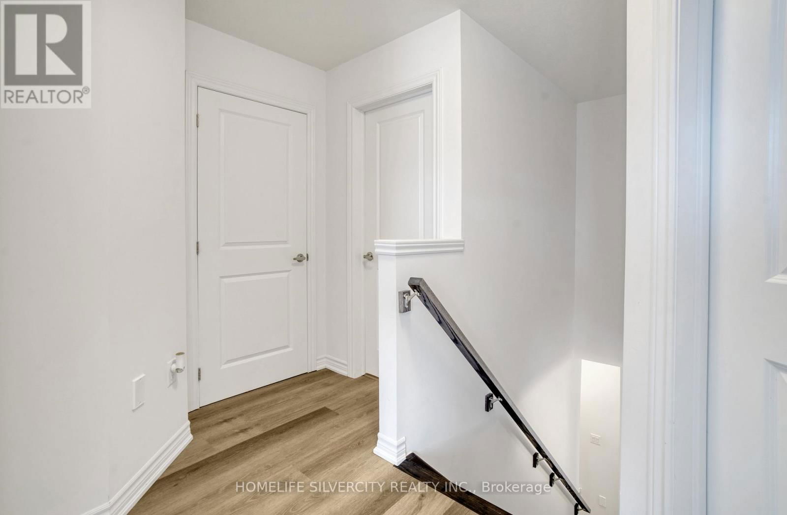 119 - 461 BLACKBURN DRIVE Image 21