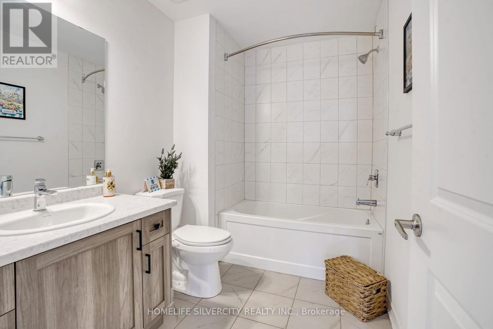 119 - 461 BLACKBURN DRIVE Image 28