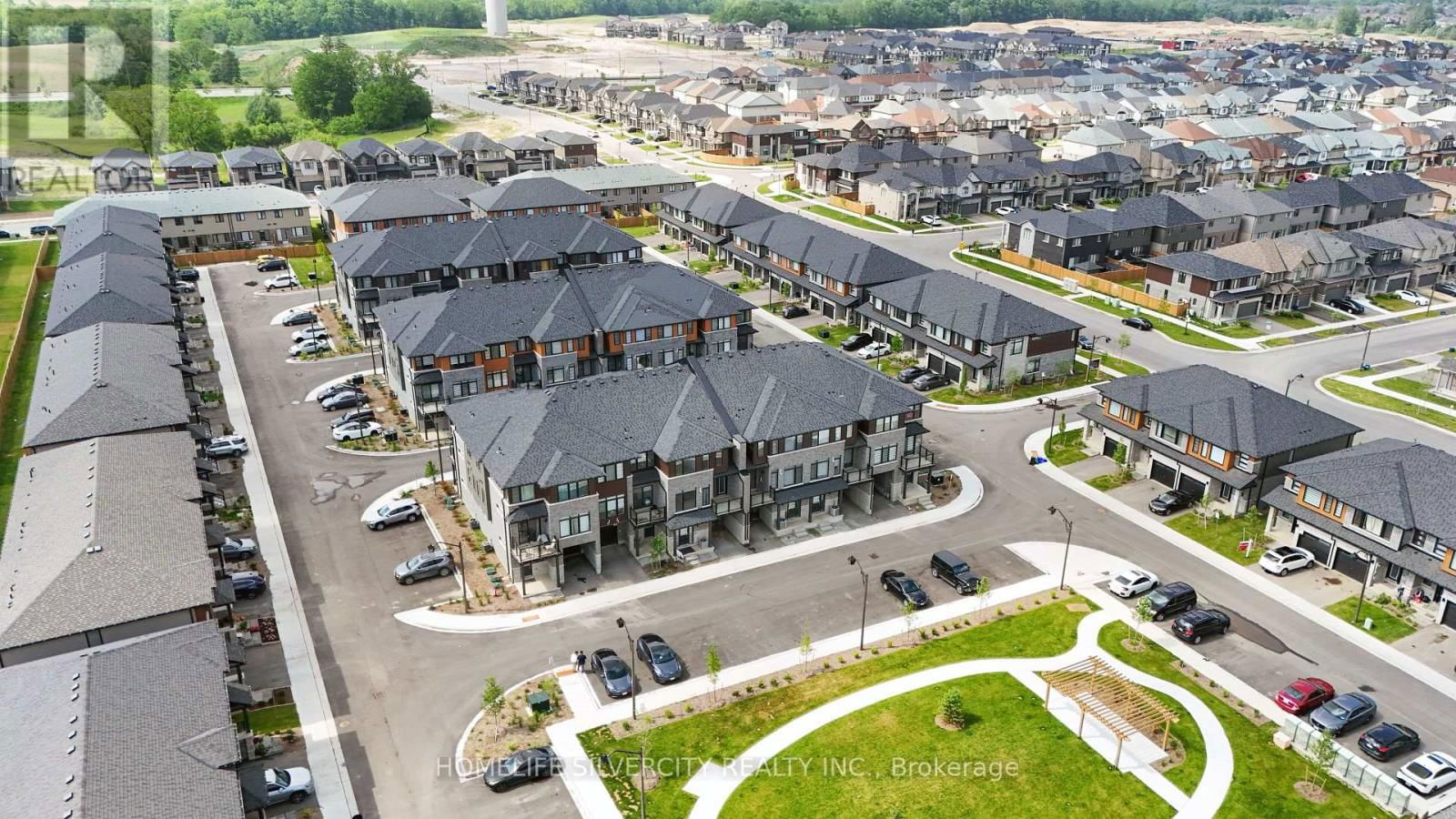 119 - 461 BLACKBURN DRIVE Image 29