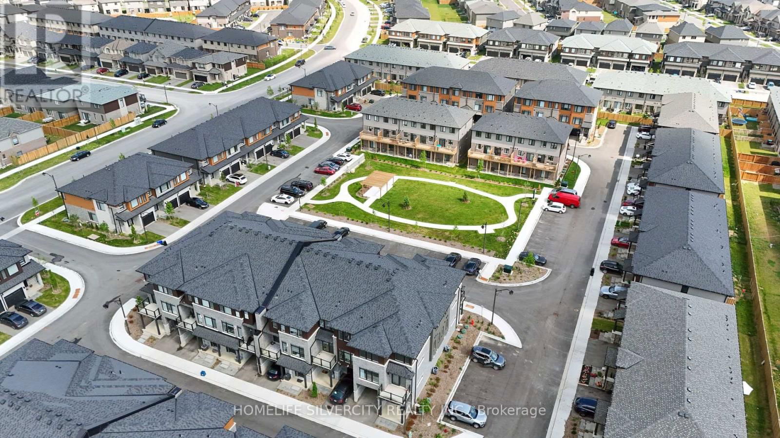 119 - 461 BLACKBURN DRIVE Image 30