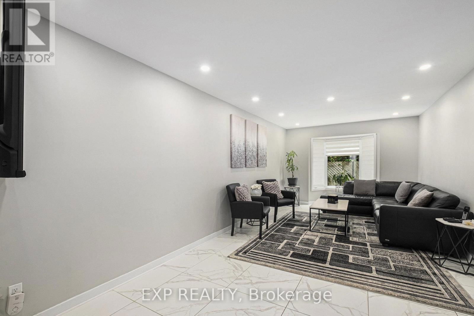 58 RAJ TERRACE Image 7