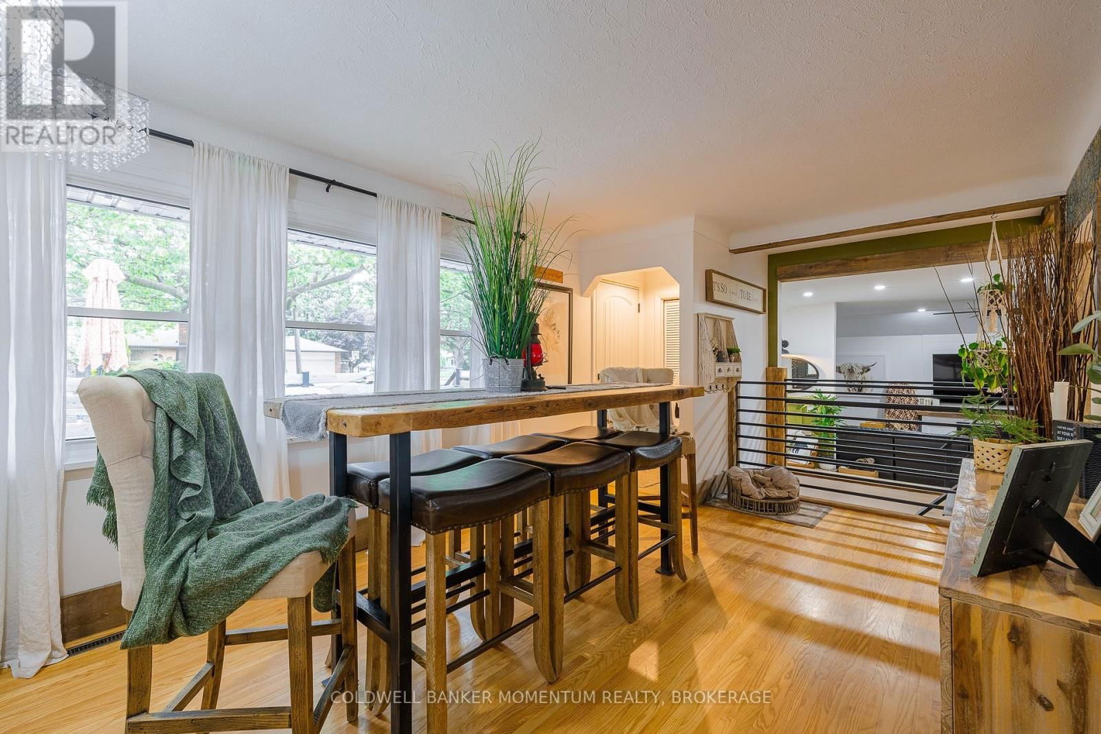 7 OVERHOLT STREET Image 19