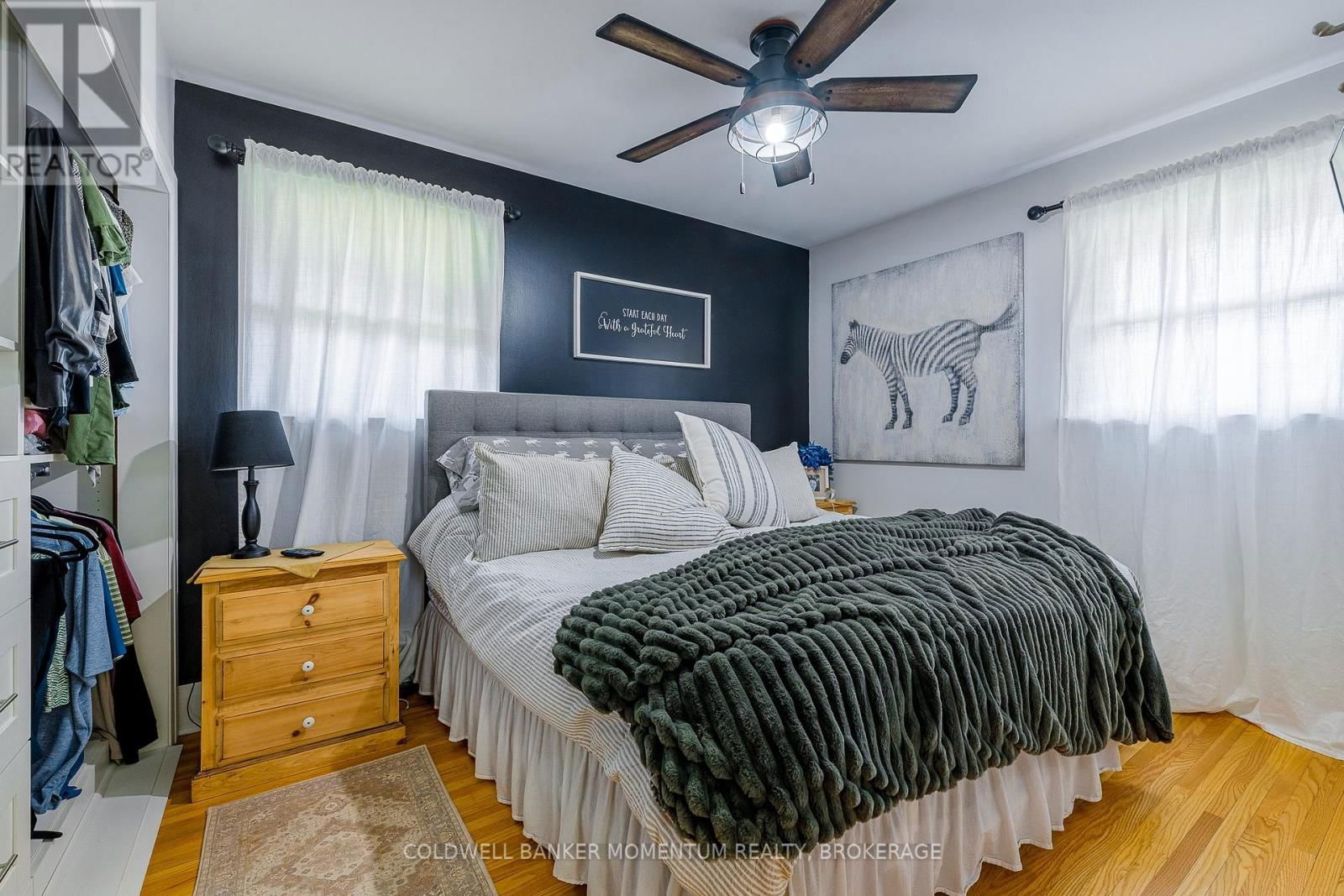 7 OVERHOLT STREET Image 29