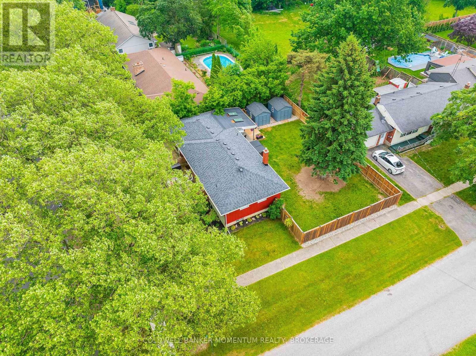 7 OVERHOLT STREET Image 7