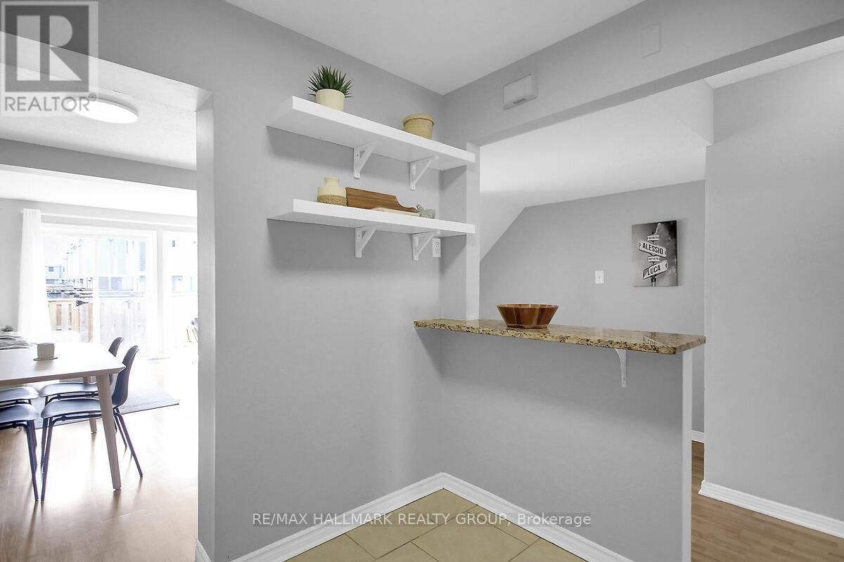 20 BENTBROOK CRESCENT Image 13