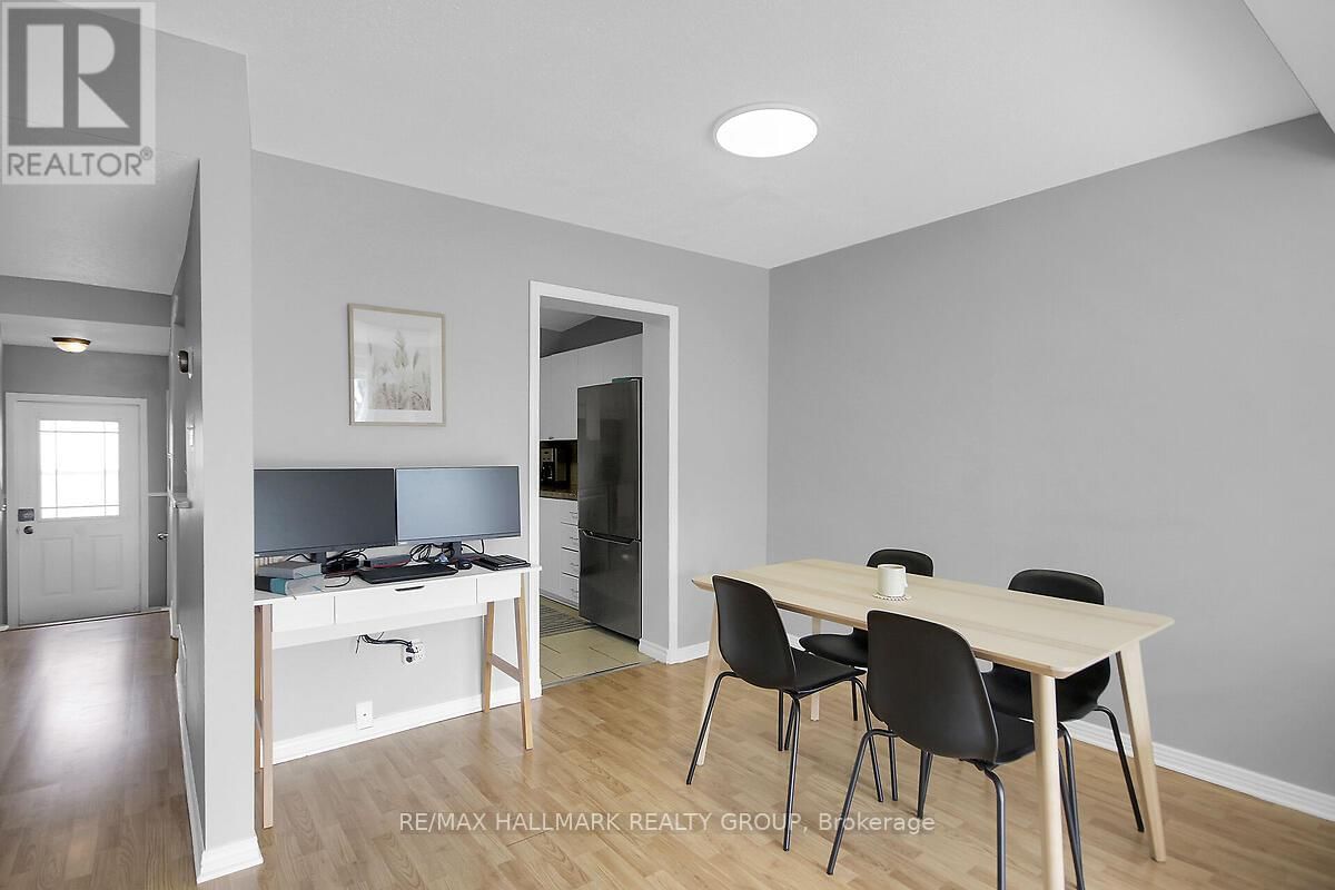 20 BENTBROOK CRESCENT Image 14