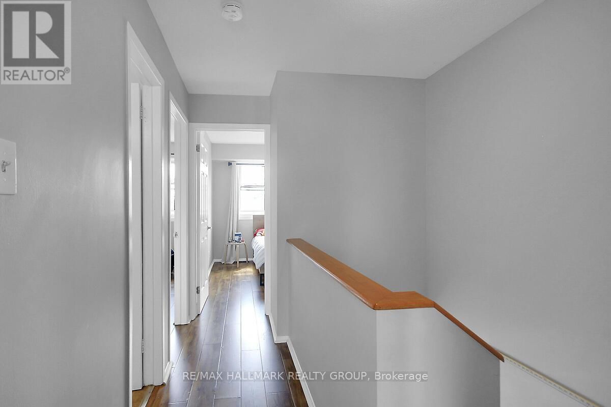 20 BENTBROOK CRESCENT Image 18