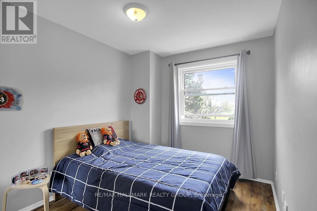 20 BENTBROOK CRESCENT Image 29