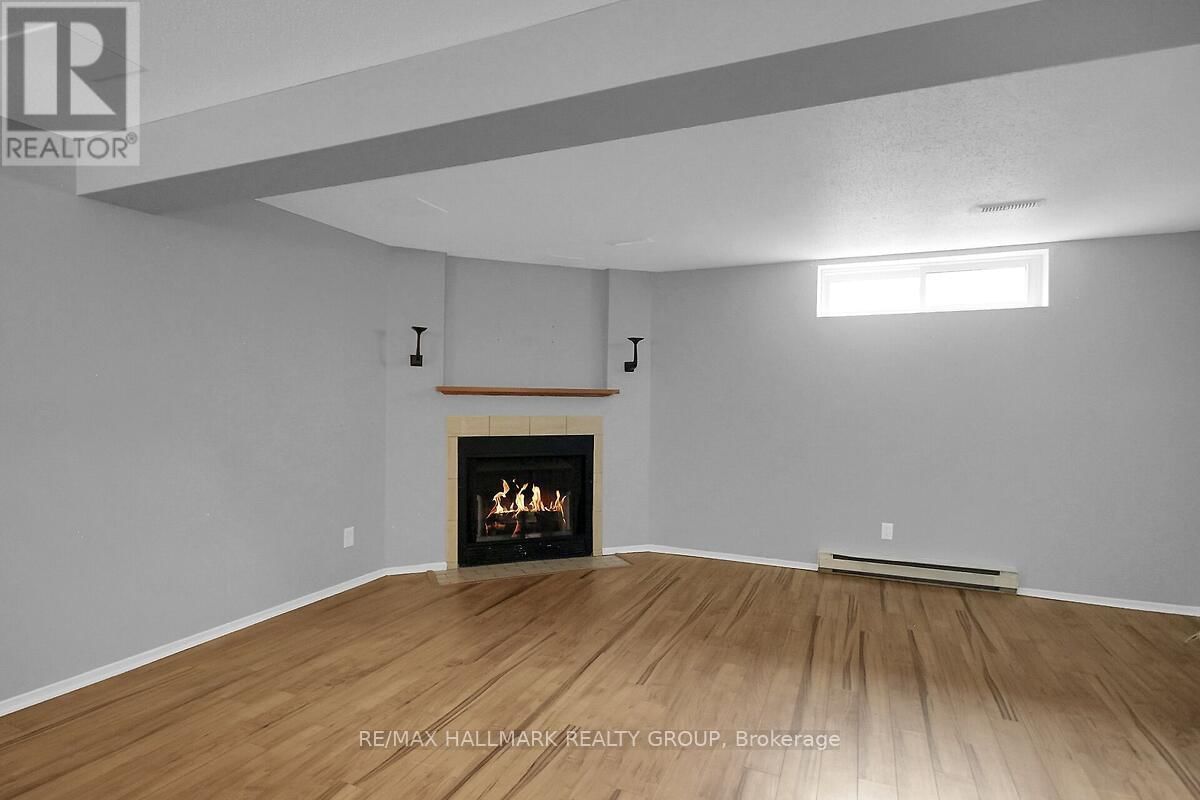 20 BENTBROOK CRESCENT Image 35