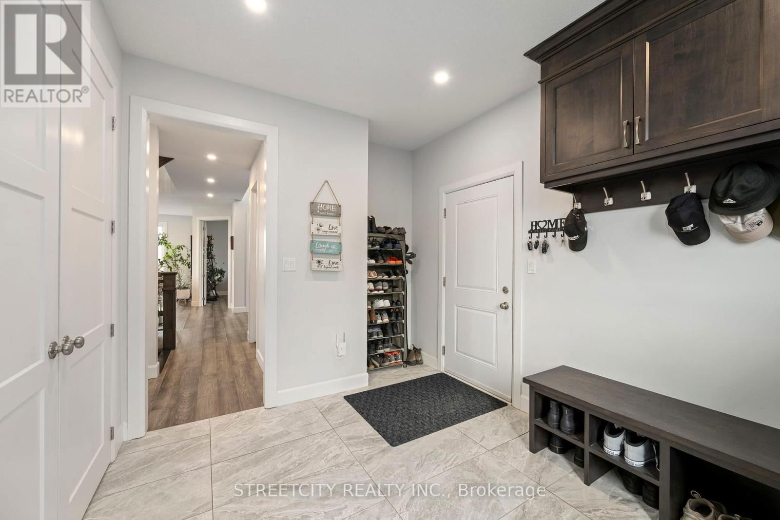 9316 UNION ROAD Image 16