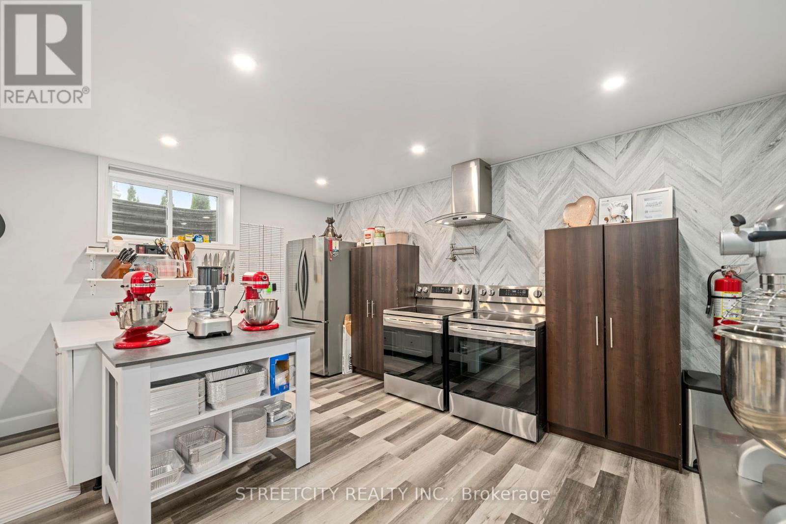 9316 UNION ROAD Image 28