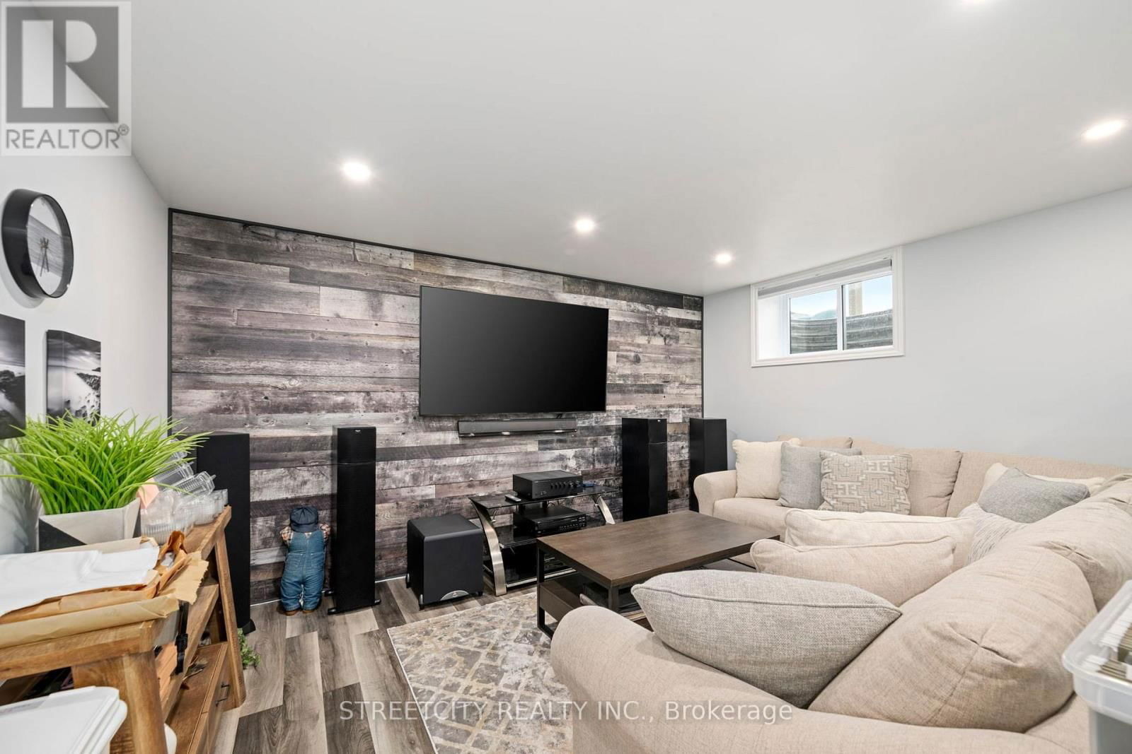 9316 UNION ROAD Image 30