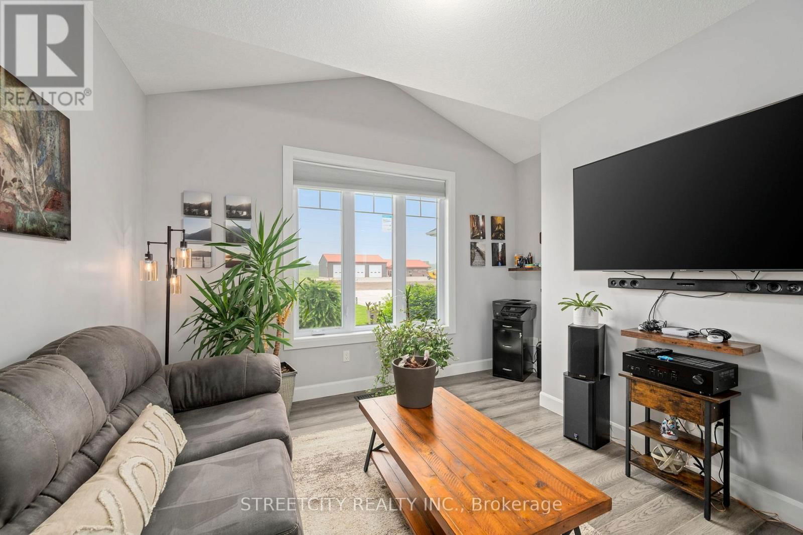 9316 UNION ROAD Image 8