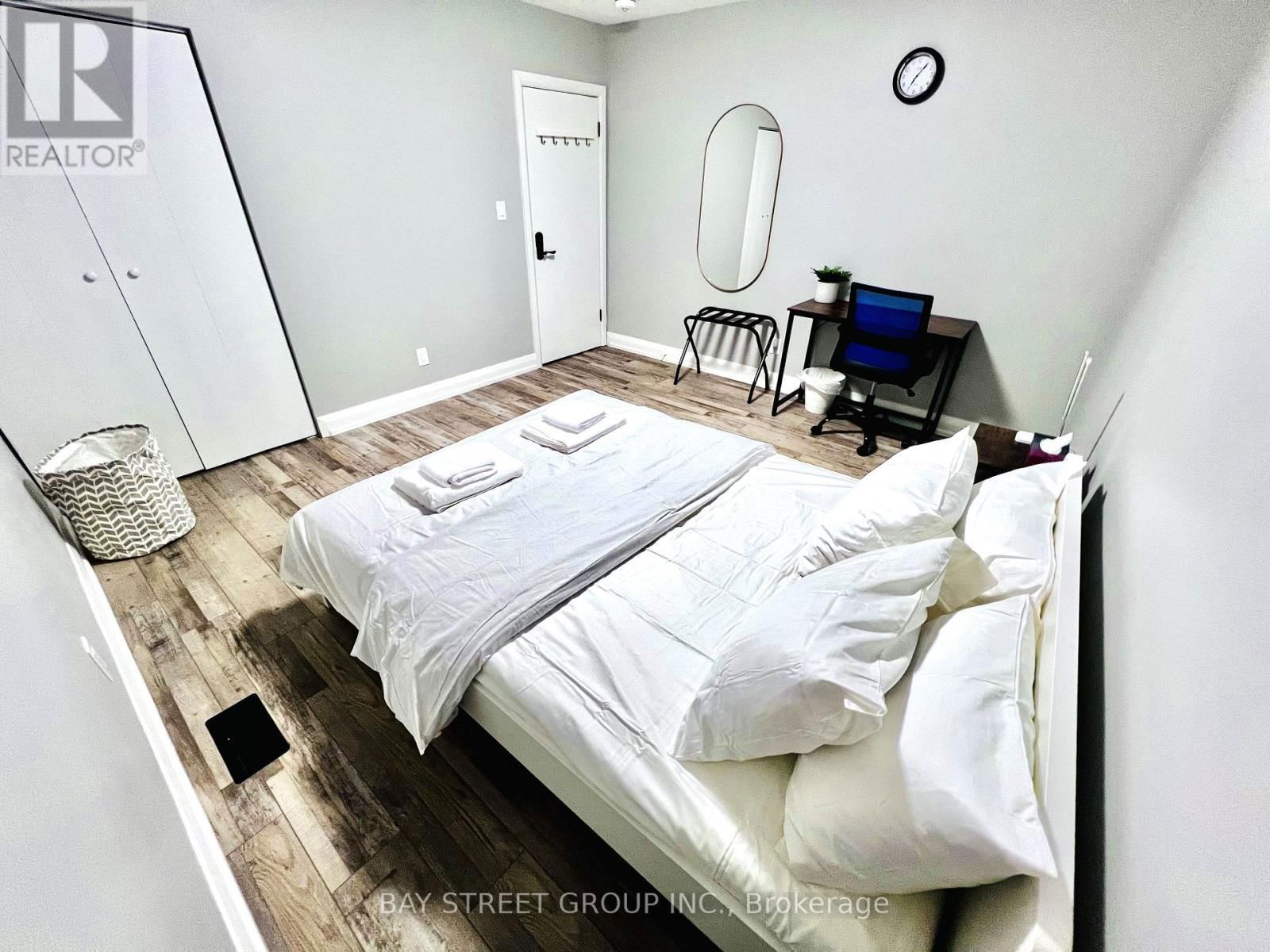 Upper - 34 STANLEY AVENUE Image 18