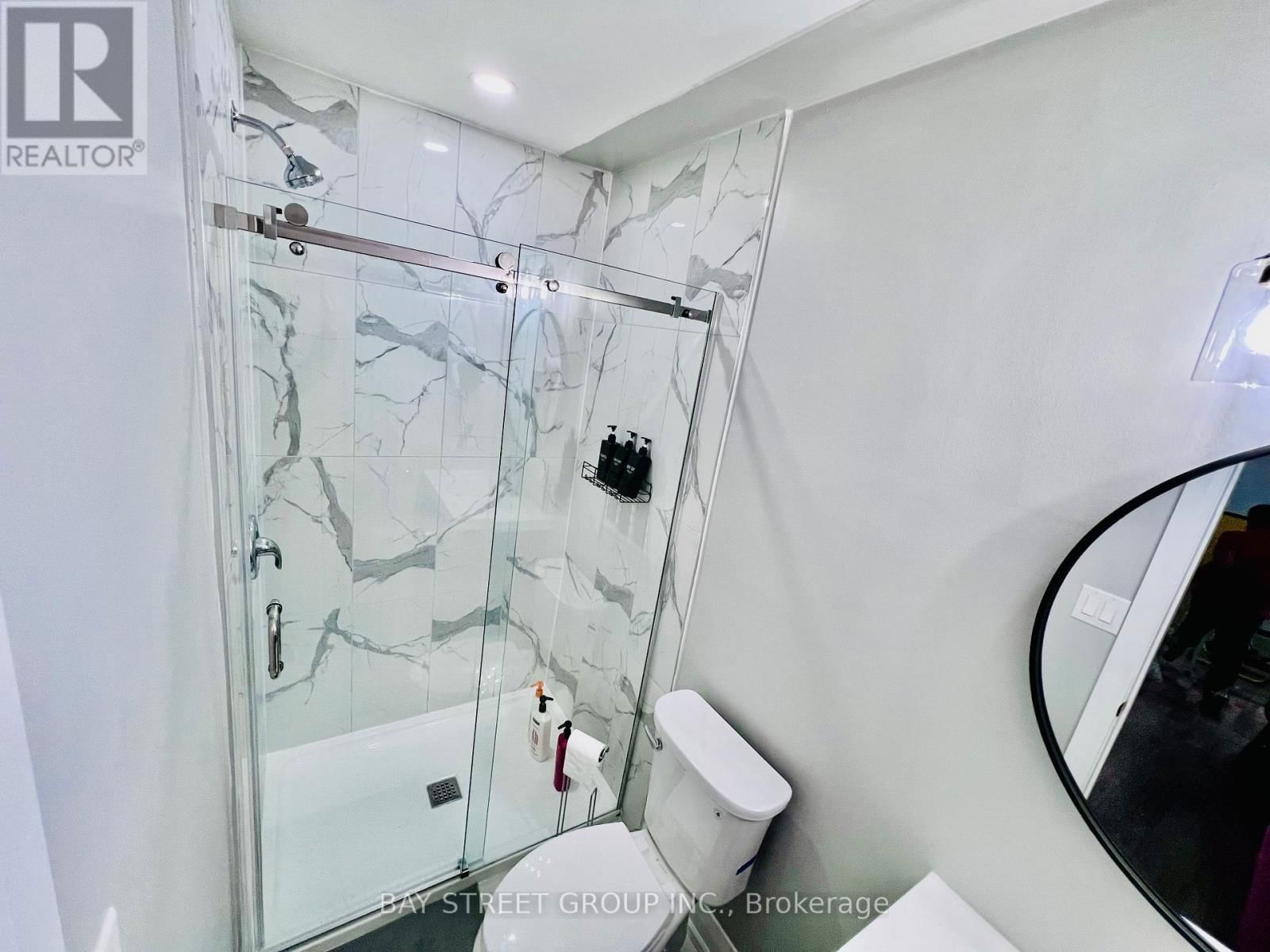 Upper - 34 STANLEY AVENUE Image 7