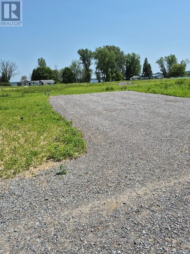 LOYALIST PARKWAY Image 4