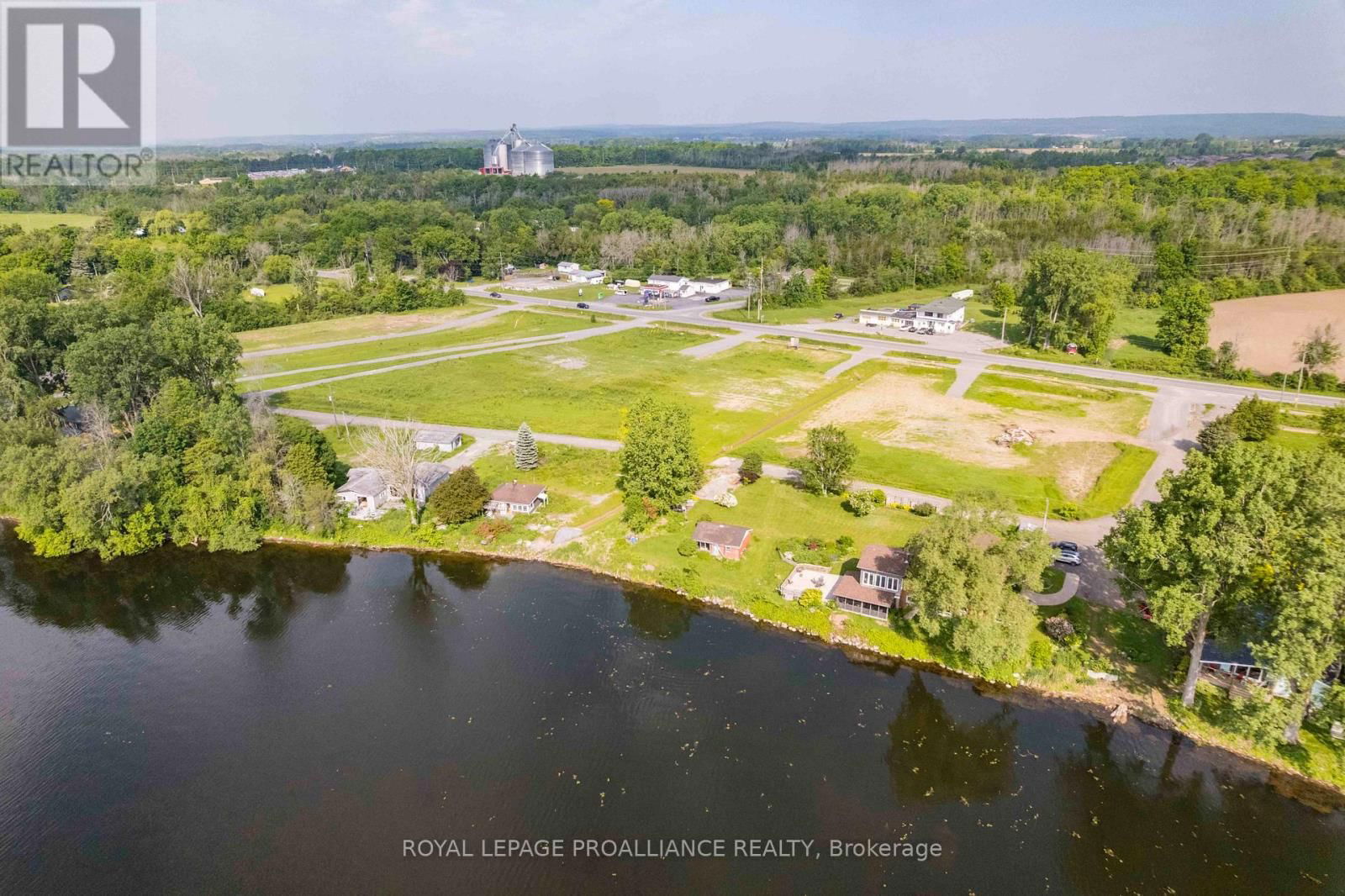 LOYALIST PARKWAY Image 7