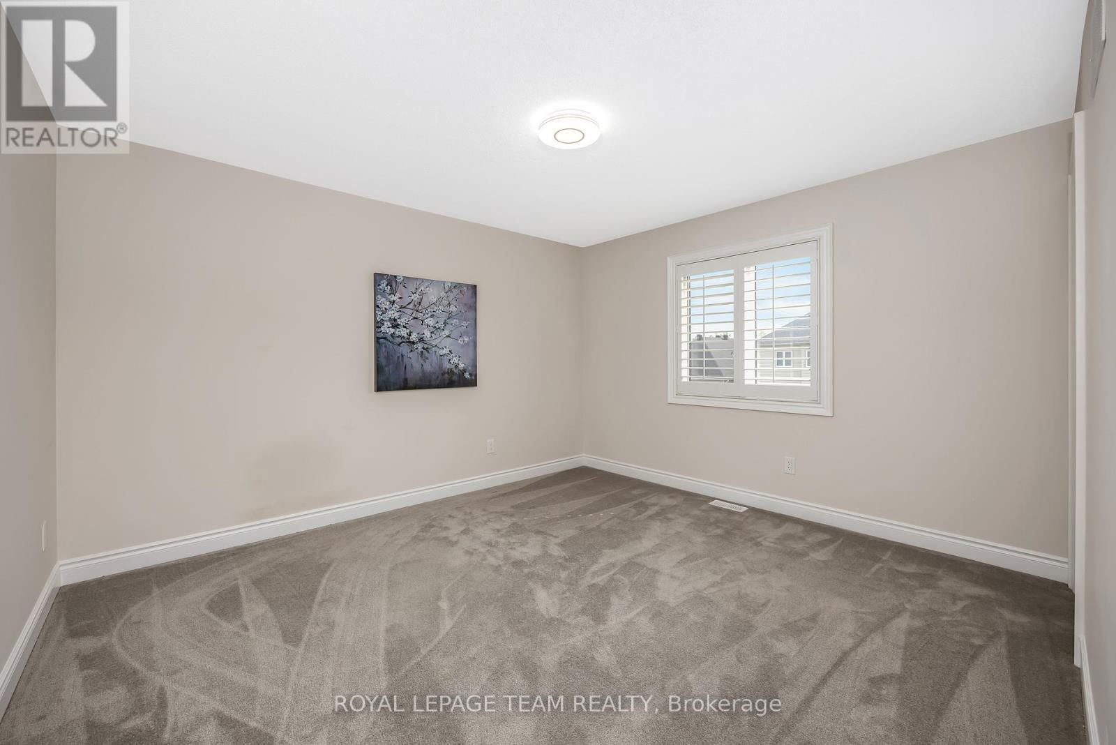 3243 HARVESTER CRESCENT Image 29
