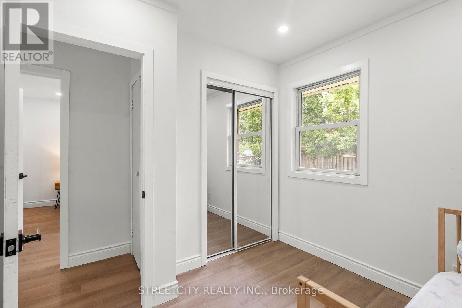 79 GLASS AVENUE Image 22