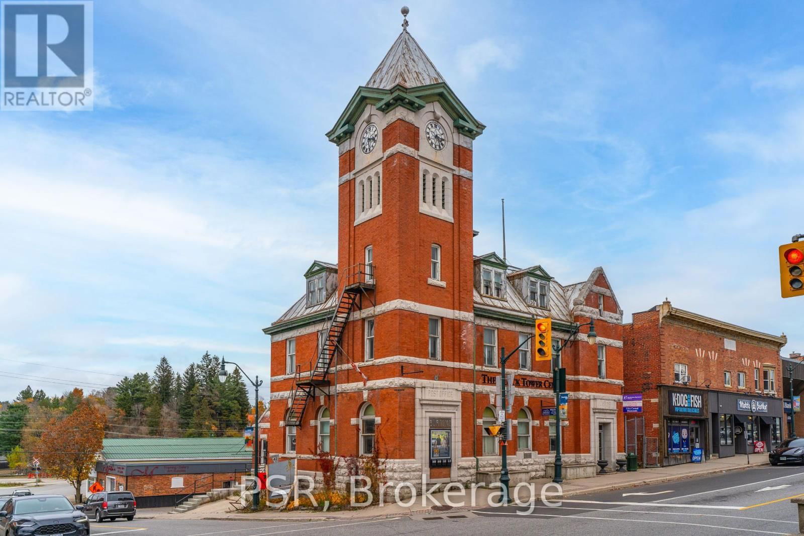 302 - 49 MANITOBA STREET Image 1