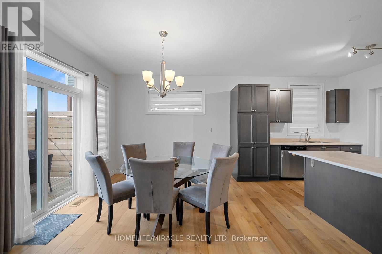260 HOLDEN STREET Image 14