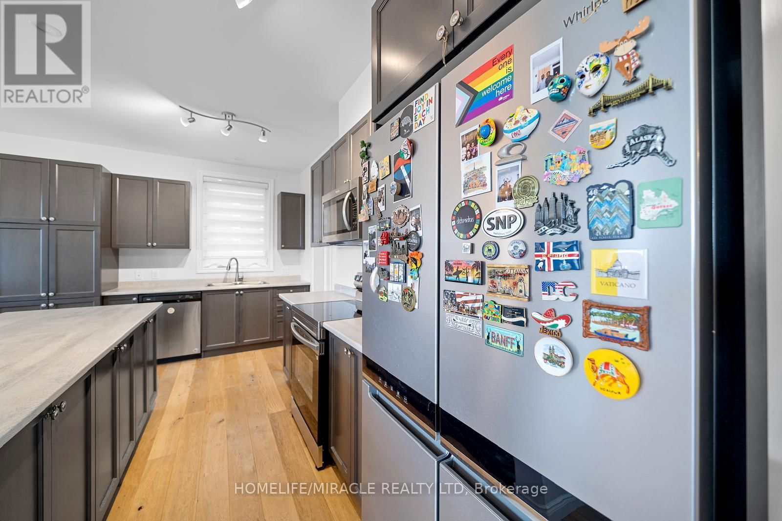 260 HOLDEN STREET Image 15