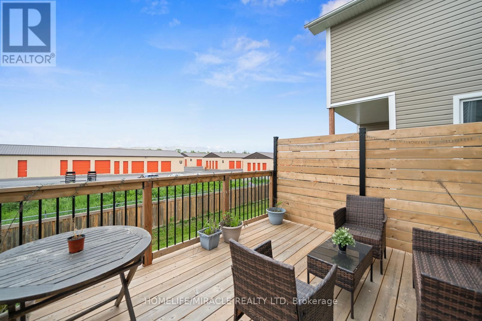 260 HOLDEN STREET Image 20