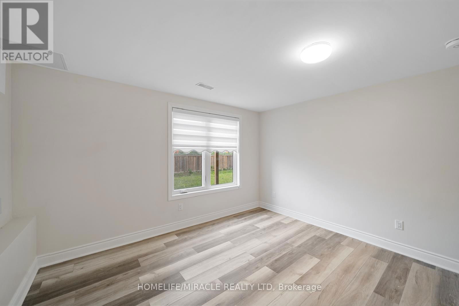 260 HOLDEN STREET Image 34