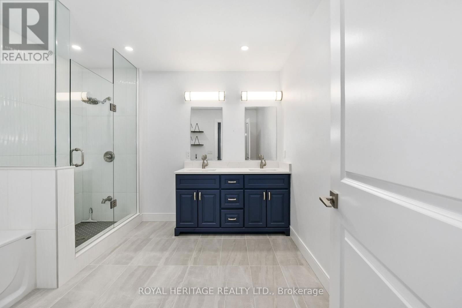412 - 135 ORR STREET Image 22