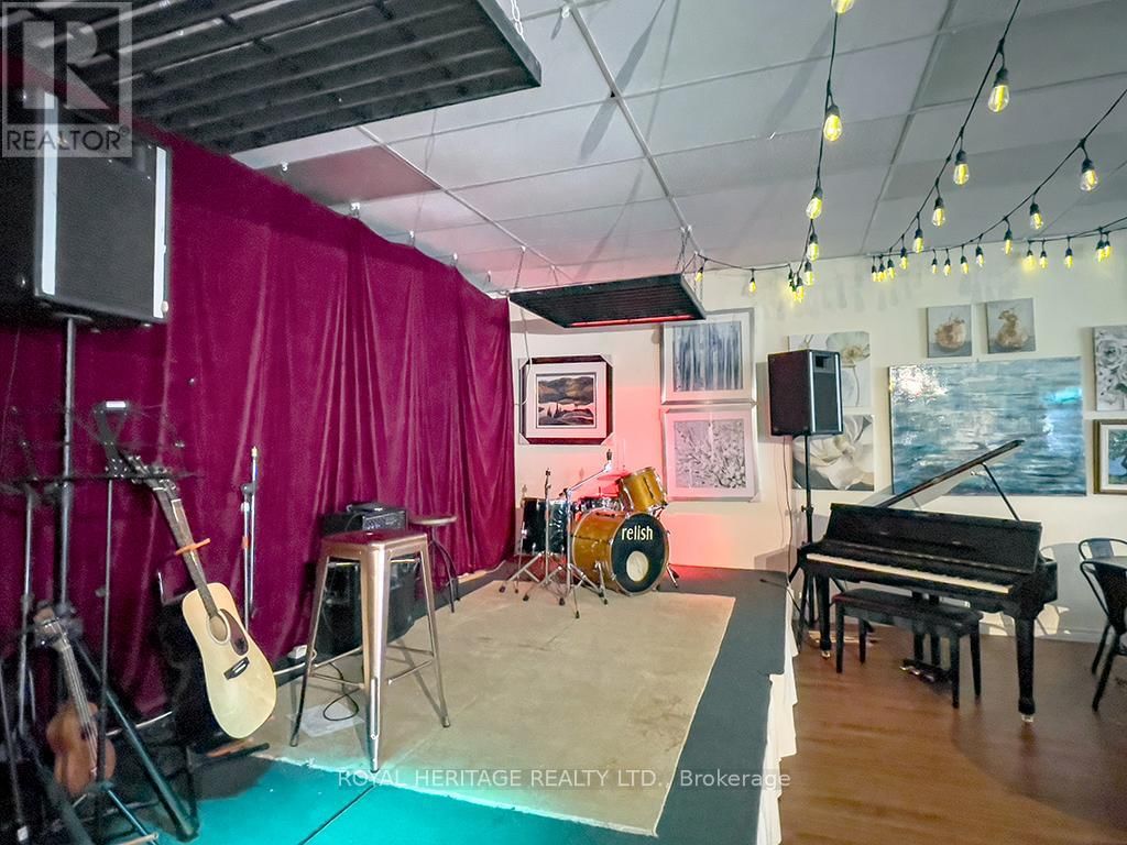 313 FRONT STREET Image 10
