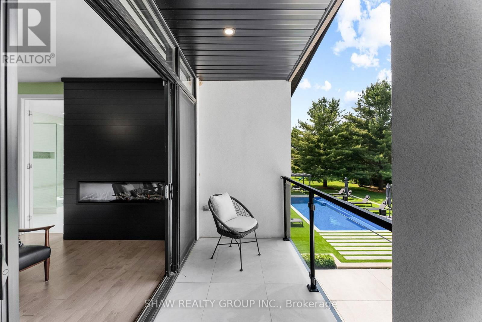 1448 MANNHEIM ROAD Image 17