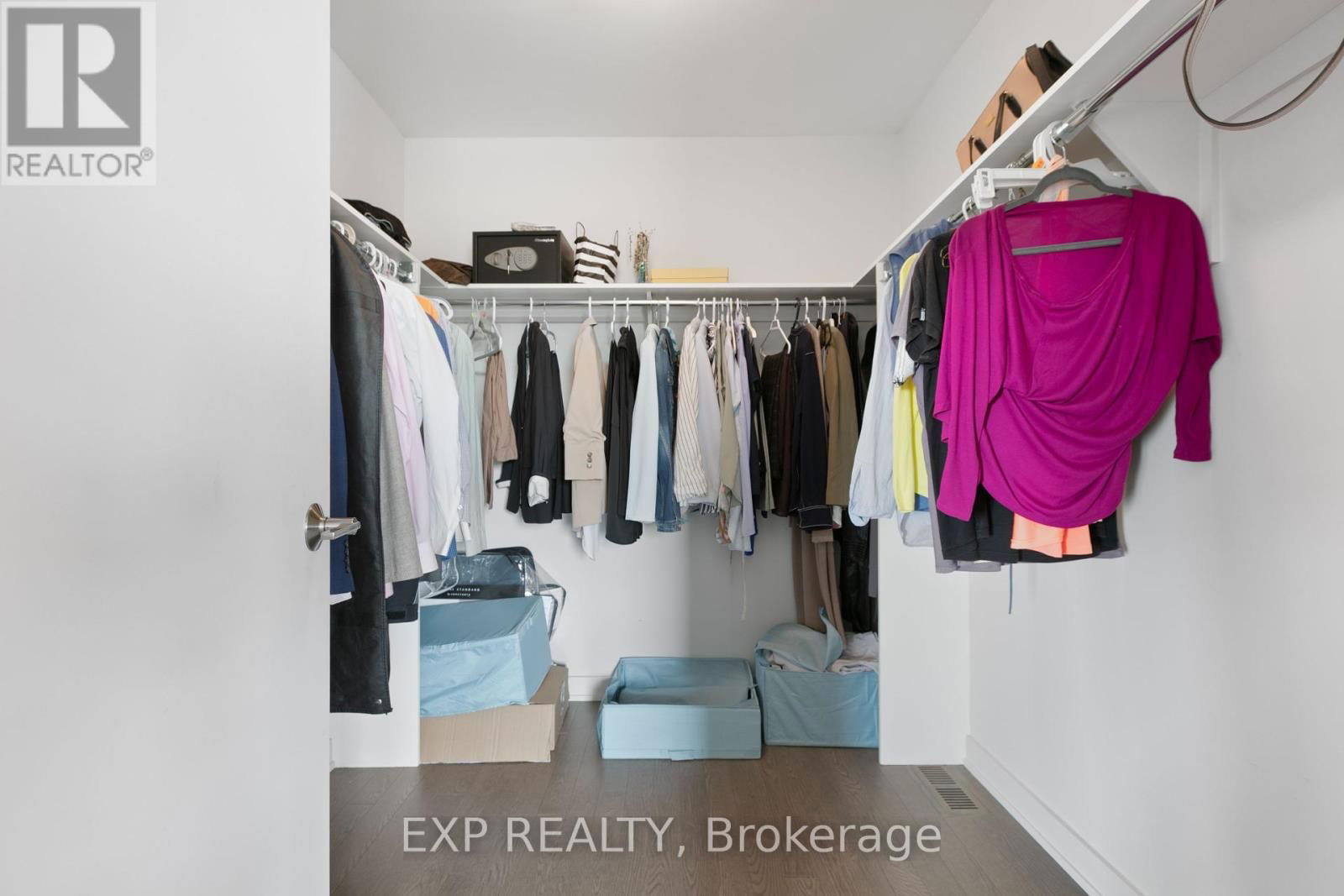 244 SHUTTLEWORTH DRIVE Image 33