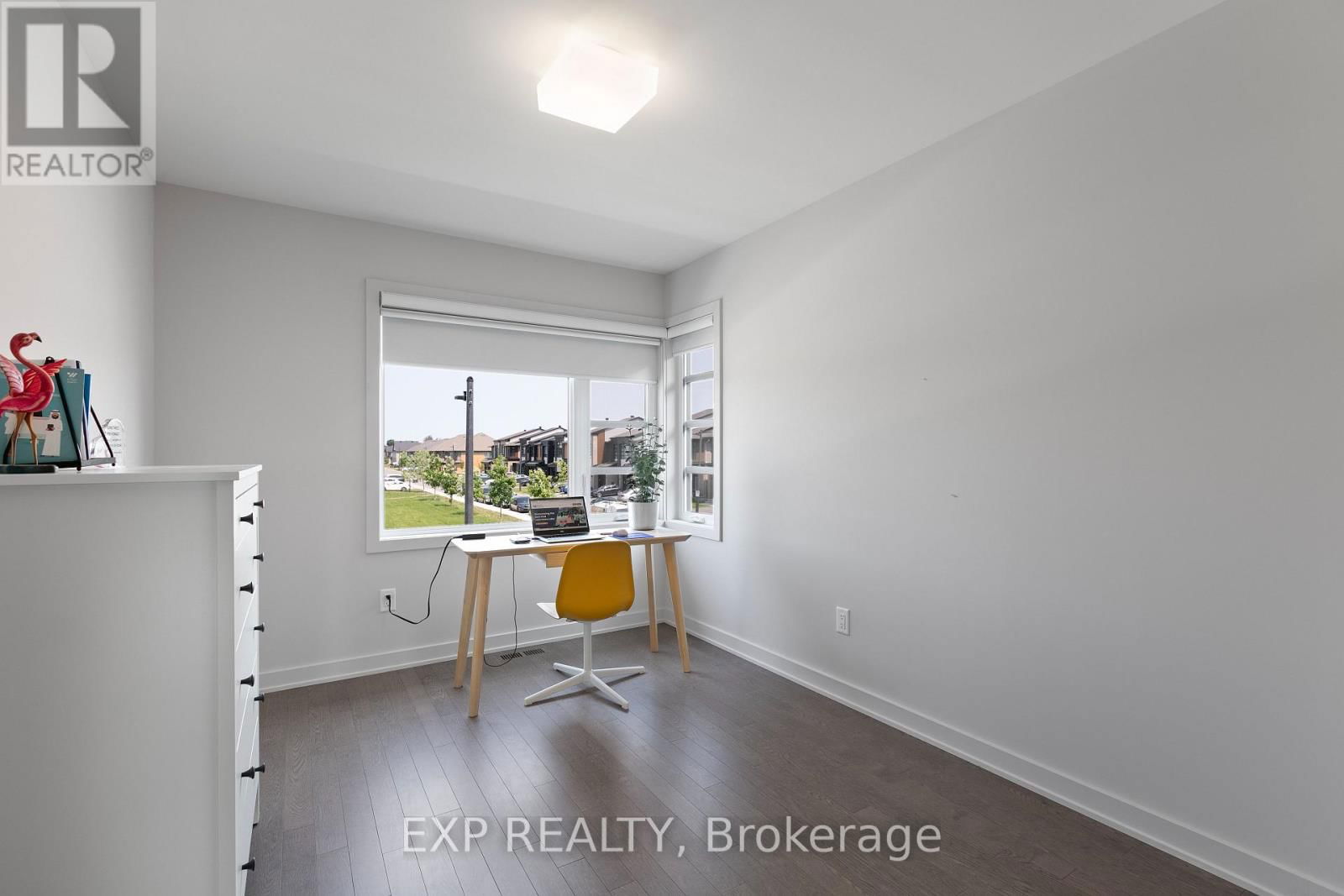 244 SHUTTLEWORTH DRIVE Image 36